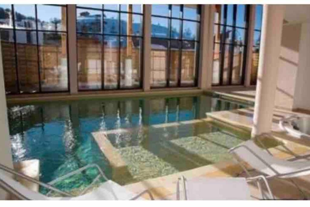 Superbe Appartement Avec Piscine Et Garage Peone Екстер'єр фото