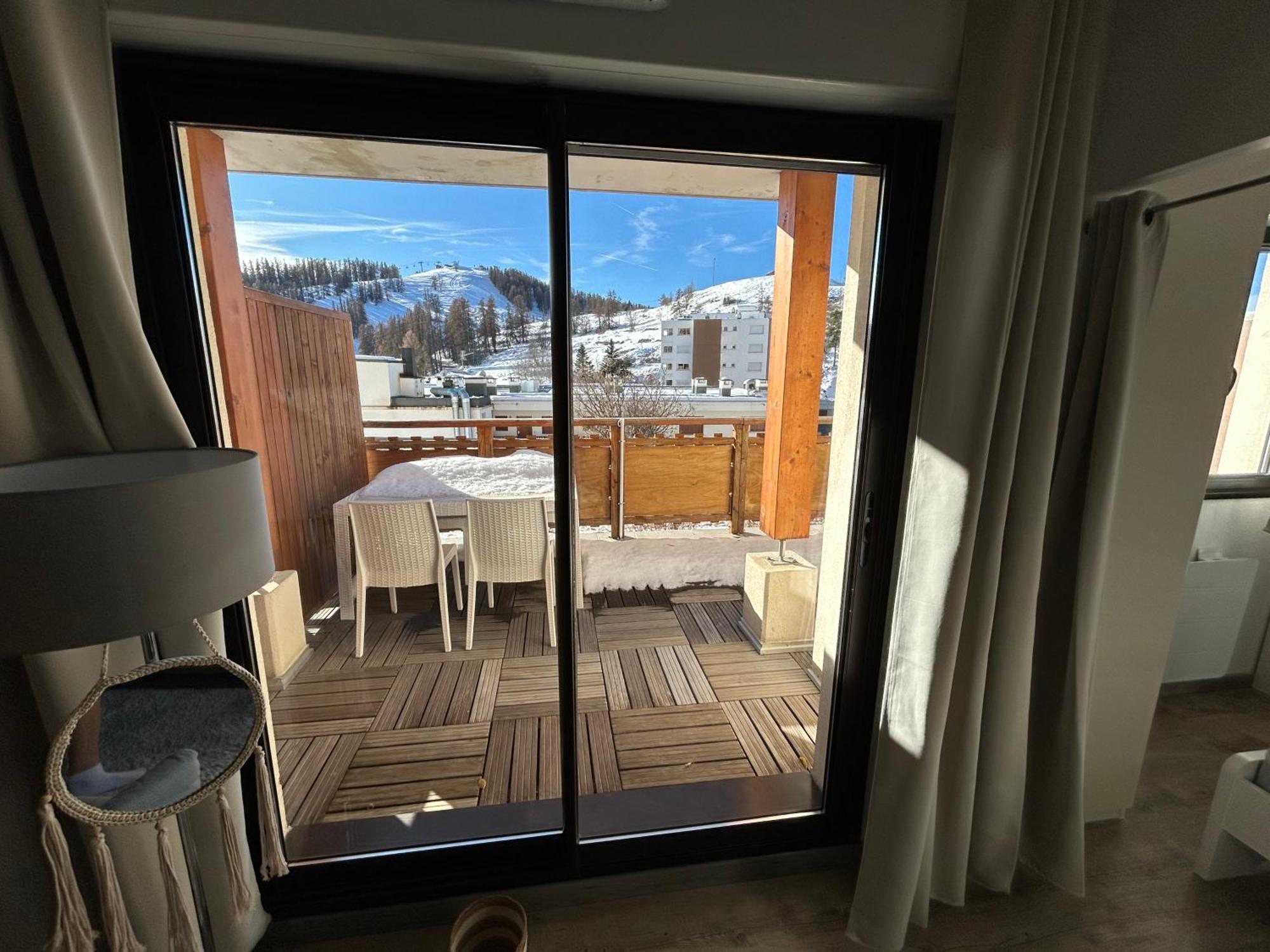 Superbe Appartement Avec Piscine Et Garage Peone Екстер'єр фото